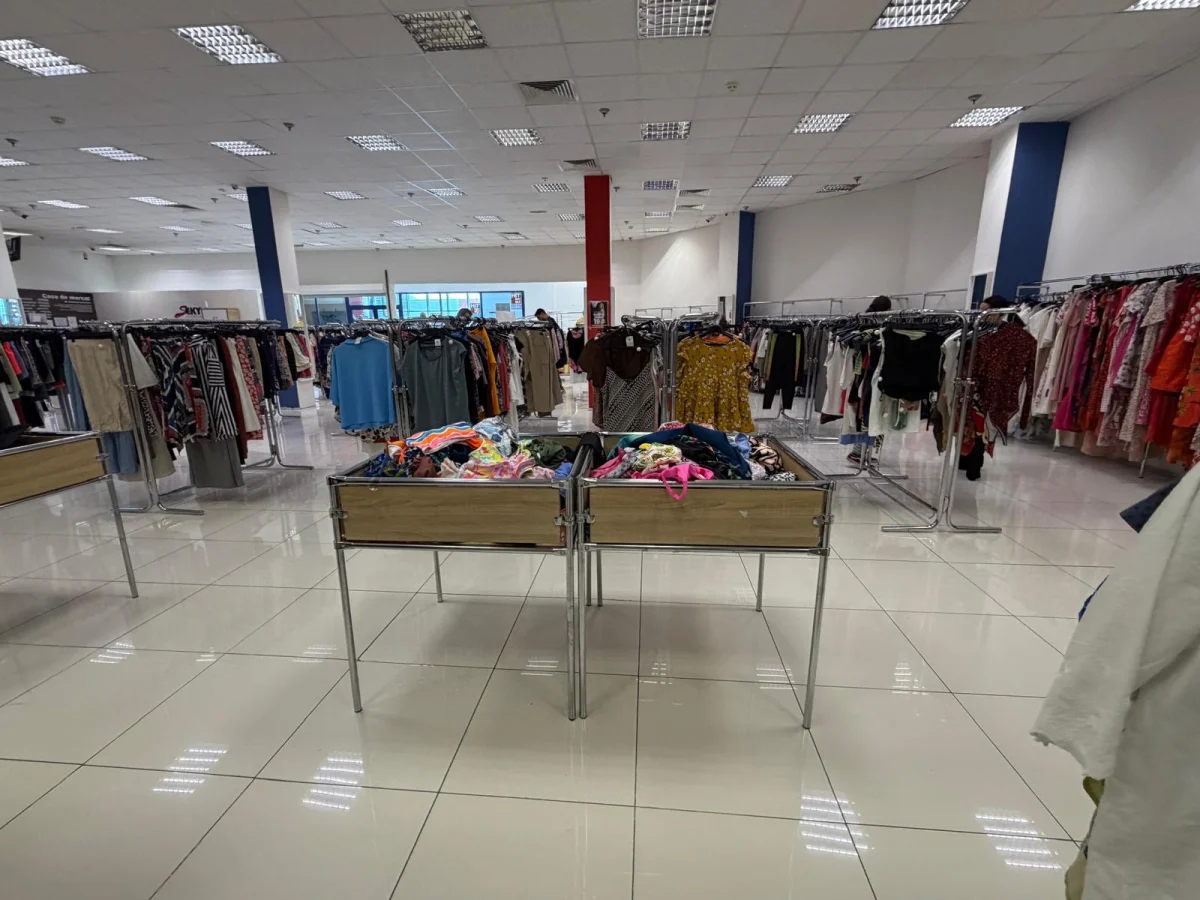 brasov-haine-cu-eticheta-second-hand-seky-1