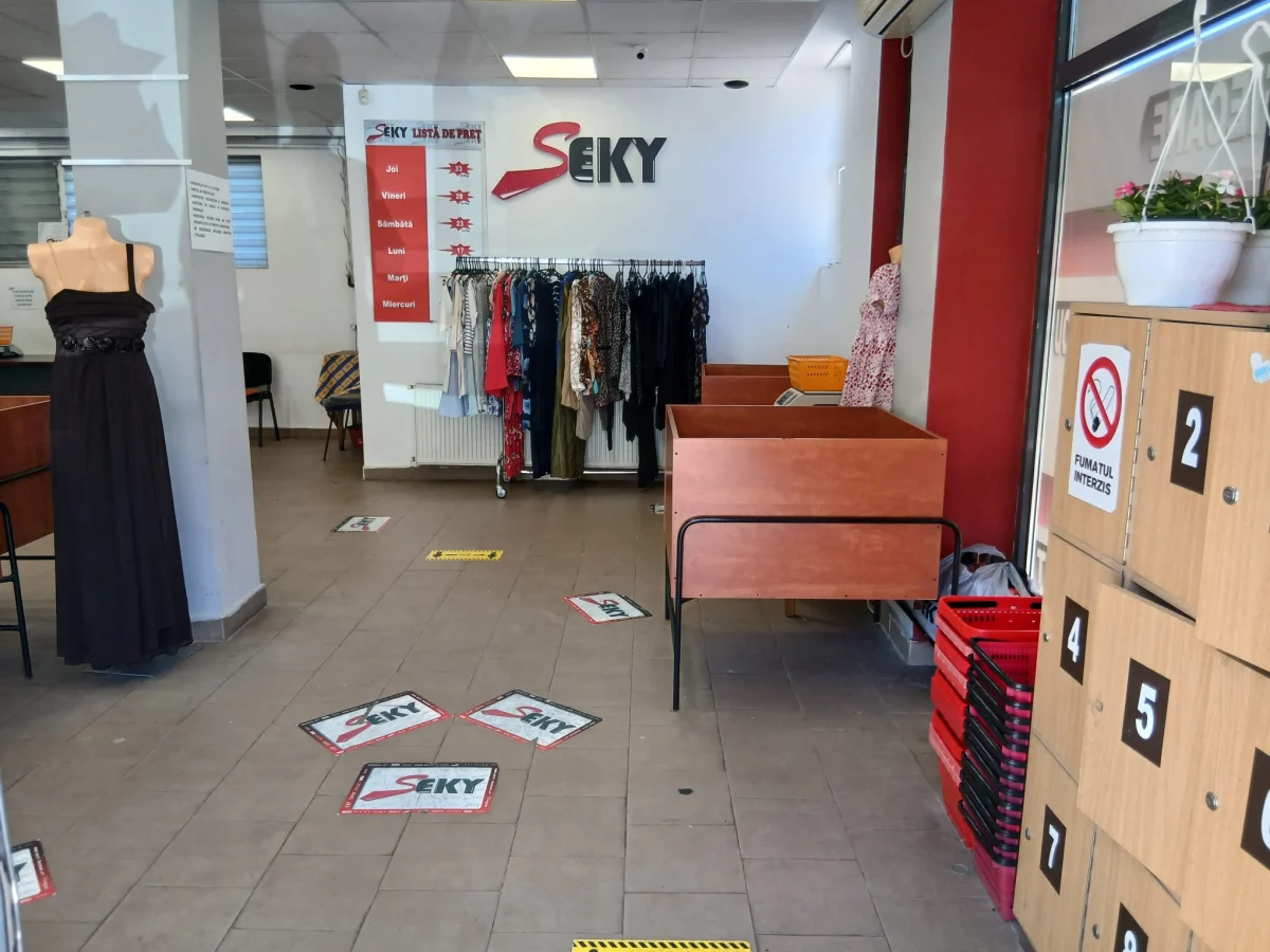 seini-haine-de-marca-second-hand-seky