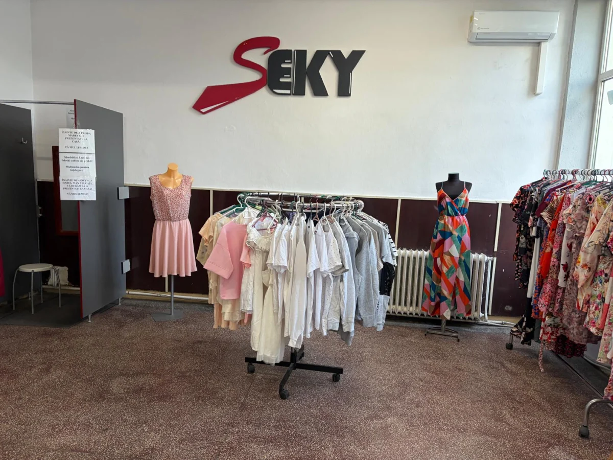 szatmarnemeti-markas-second-hand-ruhak-seky