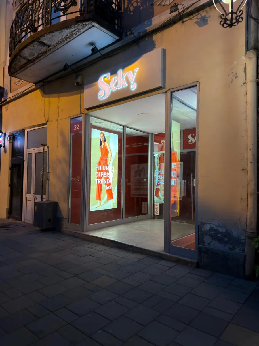 targu-mures-haine-cu-eticheta-second-hand-seky-3