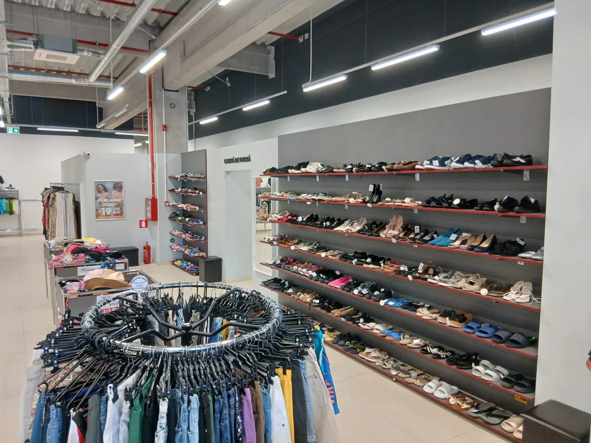 ujmosnica-second-hand-ruhauzlet-seky-1